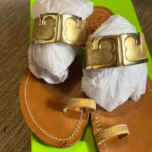 Tory Burch one toe sandal